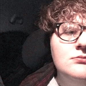 Meet your Posher, Dakota